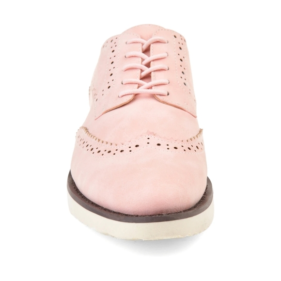 SOLD NWT Wingtip Casual Shoes, Blush, size 9 - Picture 5 of 11